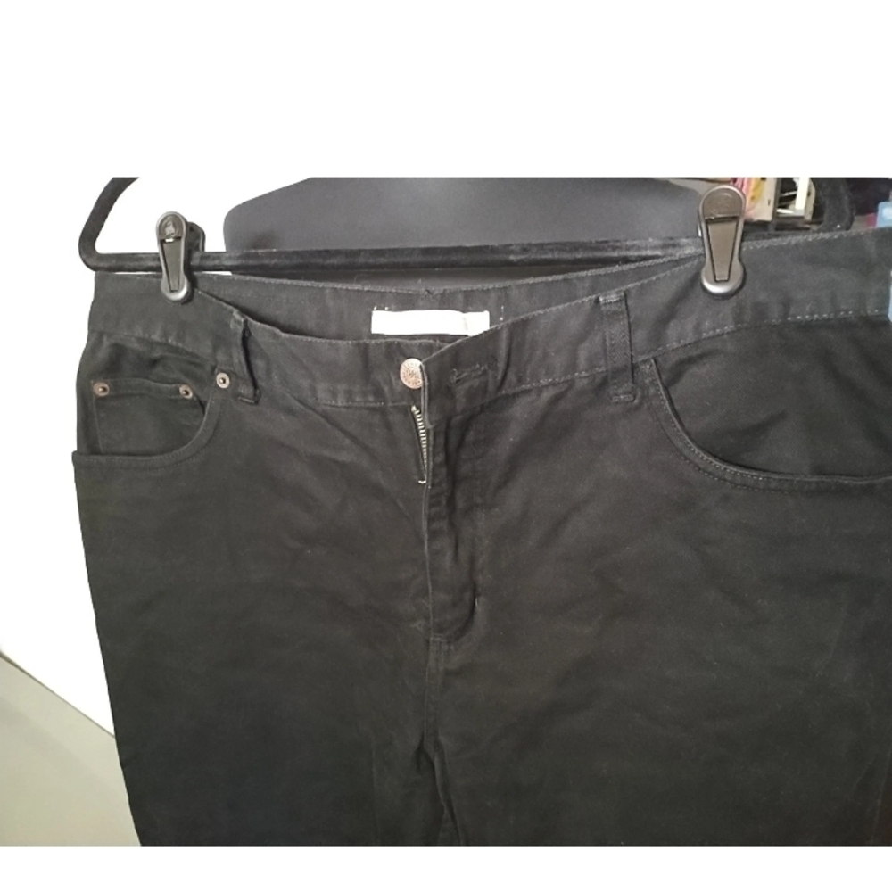 Vintage Bill Blass Easy Fit Capris Black Jeans     Classic Black Women's Jeans - Picture 2 of 6